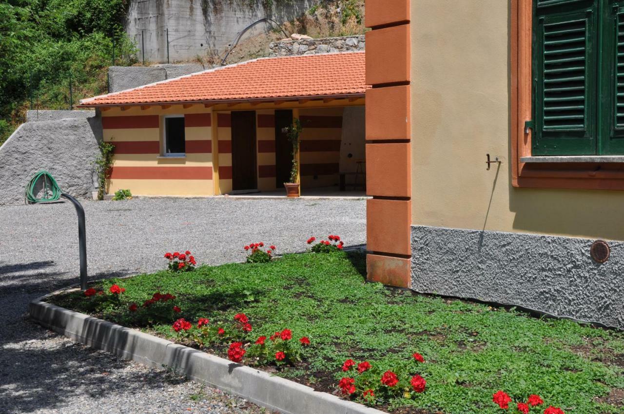 Villa Lucia Home Holiday Carrodano Inferiore Kültér fotó